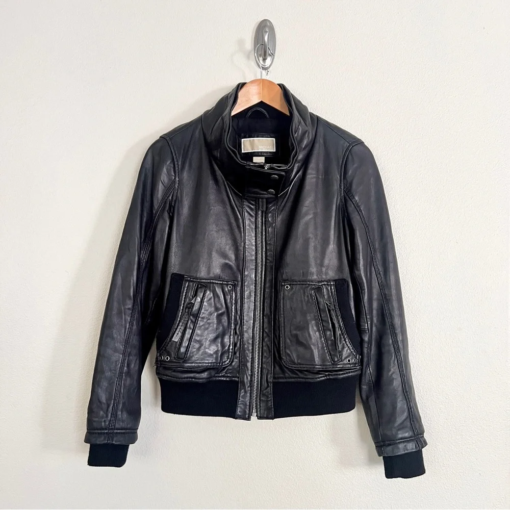 MICHAEL MICHAEL KORS Genuine Leather Knit Trim Bomber Jacket in Black